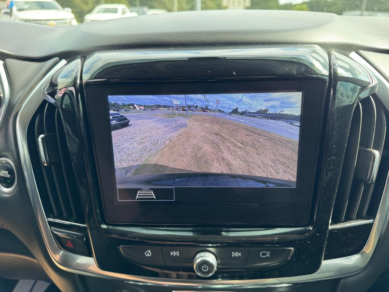Chevrolet Traverse LT Cloth FWD 2021