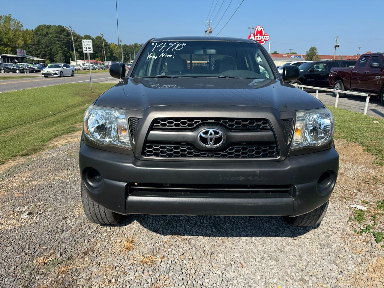 Toyota Tacoma Double Cab Auto 2WD 2011