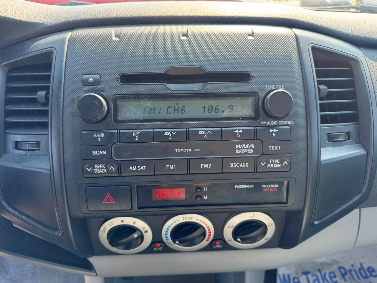 Toyota Tacoma Double Cab Auto 2WD 2011