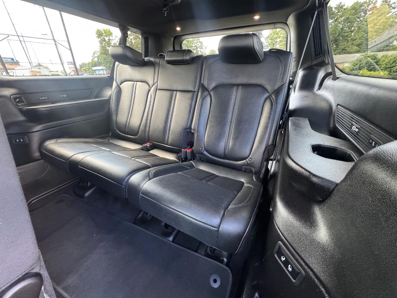 Jeep Wagoneer L Series II 4WD 2024