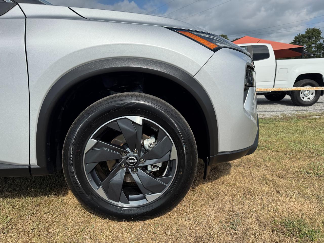 Nissan Rogue SV AWD 2025