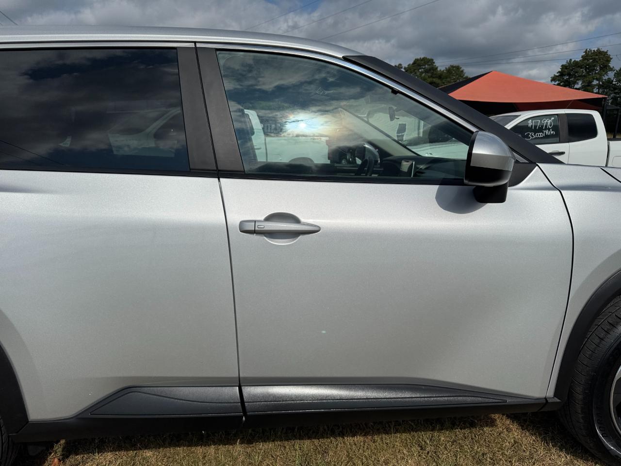 Nissan Rogue SV AWD 2025