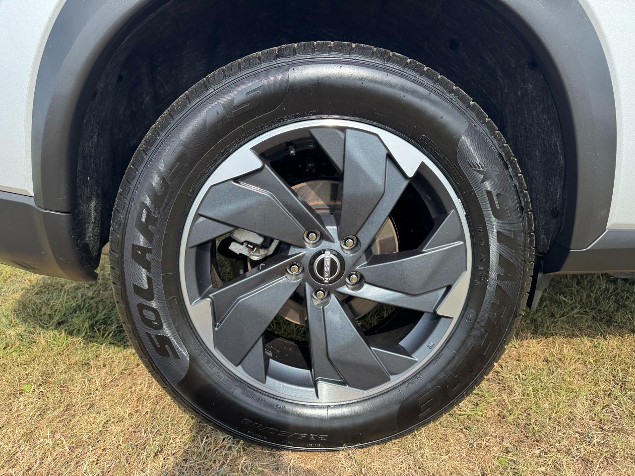 Nissan Rogue SV AWD 2025