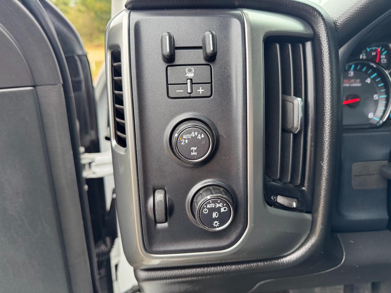 Chevrolet Silverado 1500 LT Crew Cab 4WD 2018