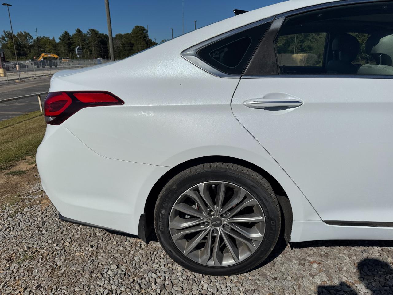 Hyundai Genesis 3.8L 2015