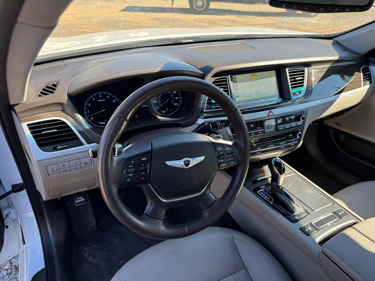 Hyundai Genesis 3.8L 2015