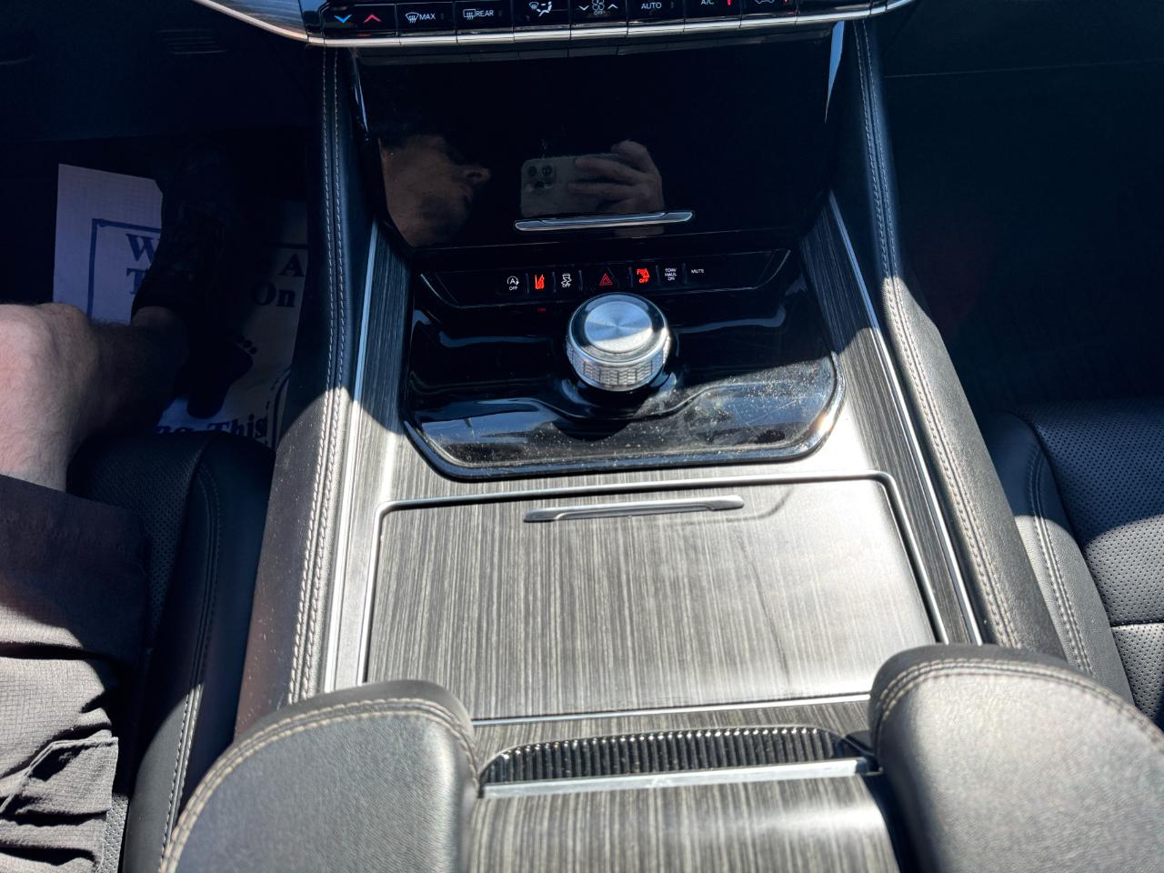 Jeep Wagoneer Series II 2024