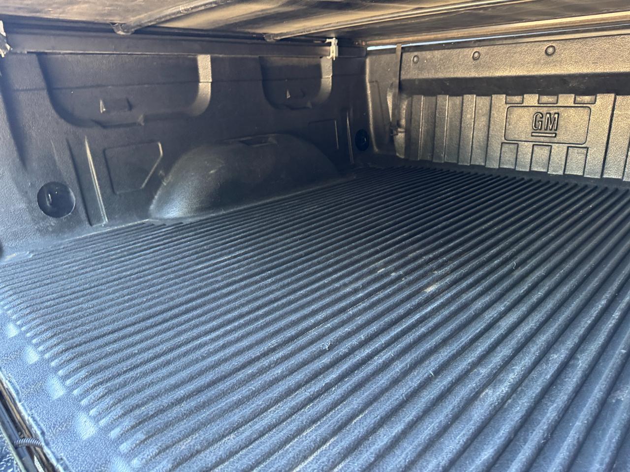 Chevrolet Silverado 1500 LT Crew Cab 4WD 2012