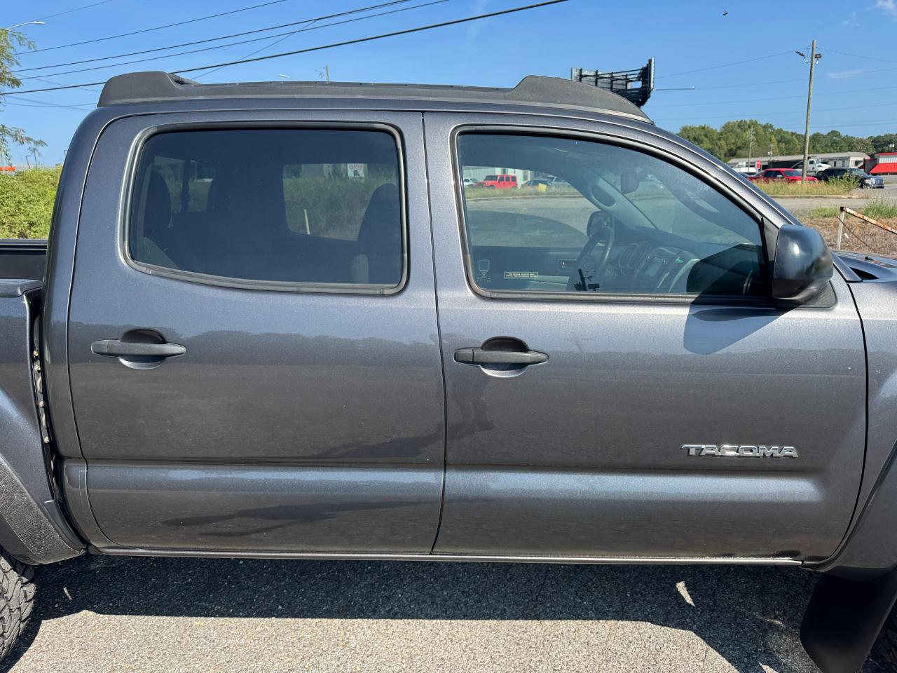 Toyota Tacoma PreRunner Double Cab V6 Auto 2WD 2012
