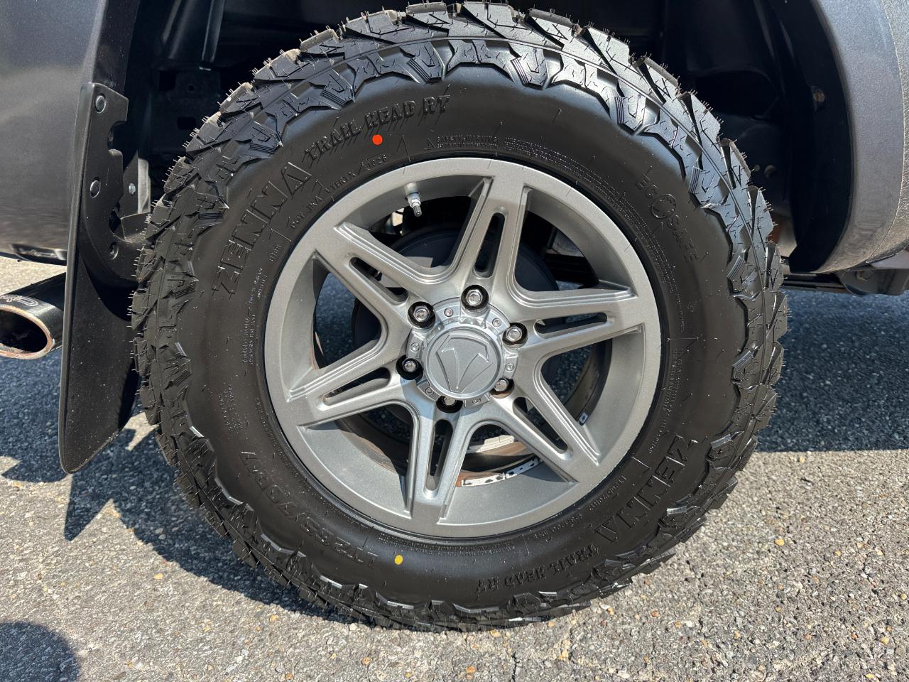 Toyota Tacoma PreRunner Double Cab V6 Auto 2WD 2012