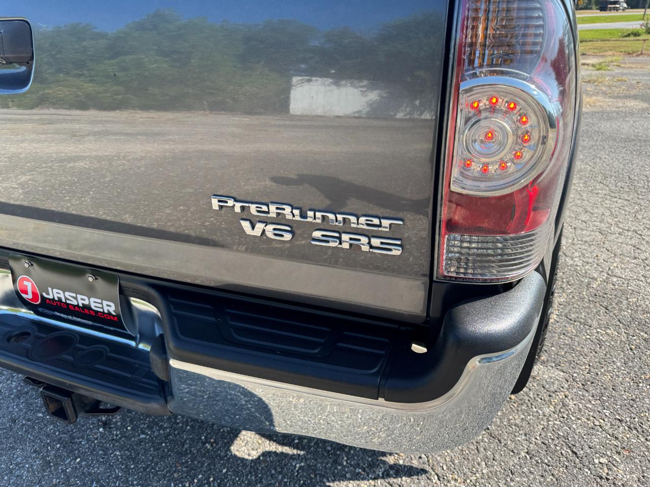 Toyota Tacoma PreRunner Double Cab V6 Auto 2WD 2012