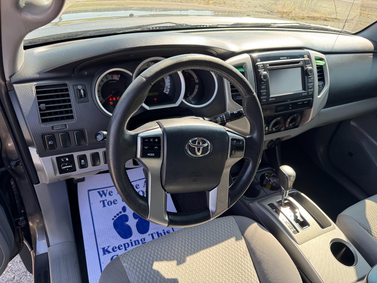 Toyota Tacoma PreRunner Double Cab V6 Auto 2WD 2012