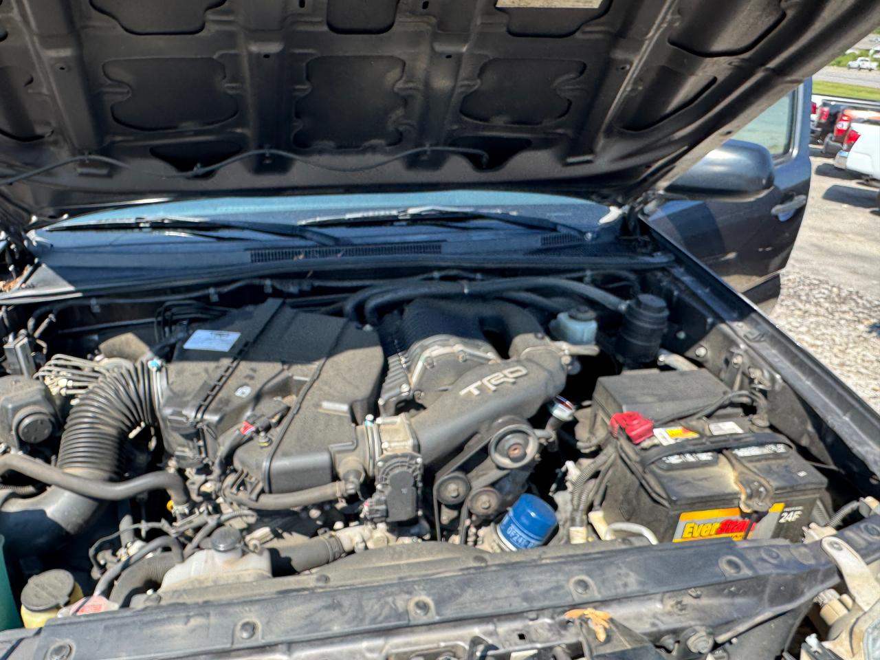 Toyota Tacoma PreRunner Double Cab V6 Auto 2WD 2012