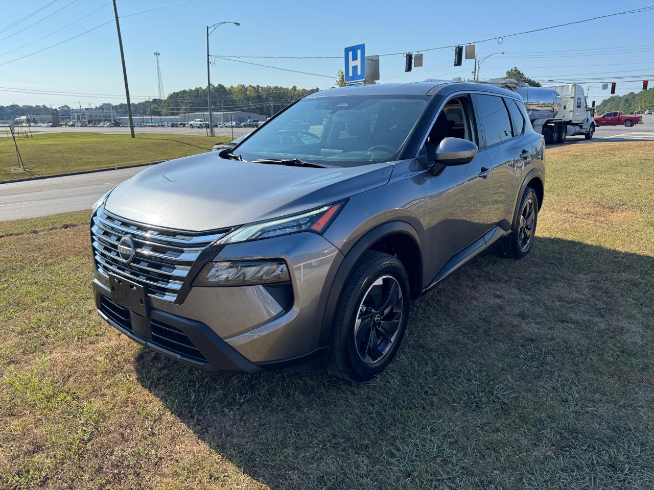 Nissan Rogue SV AWD 2025
