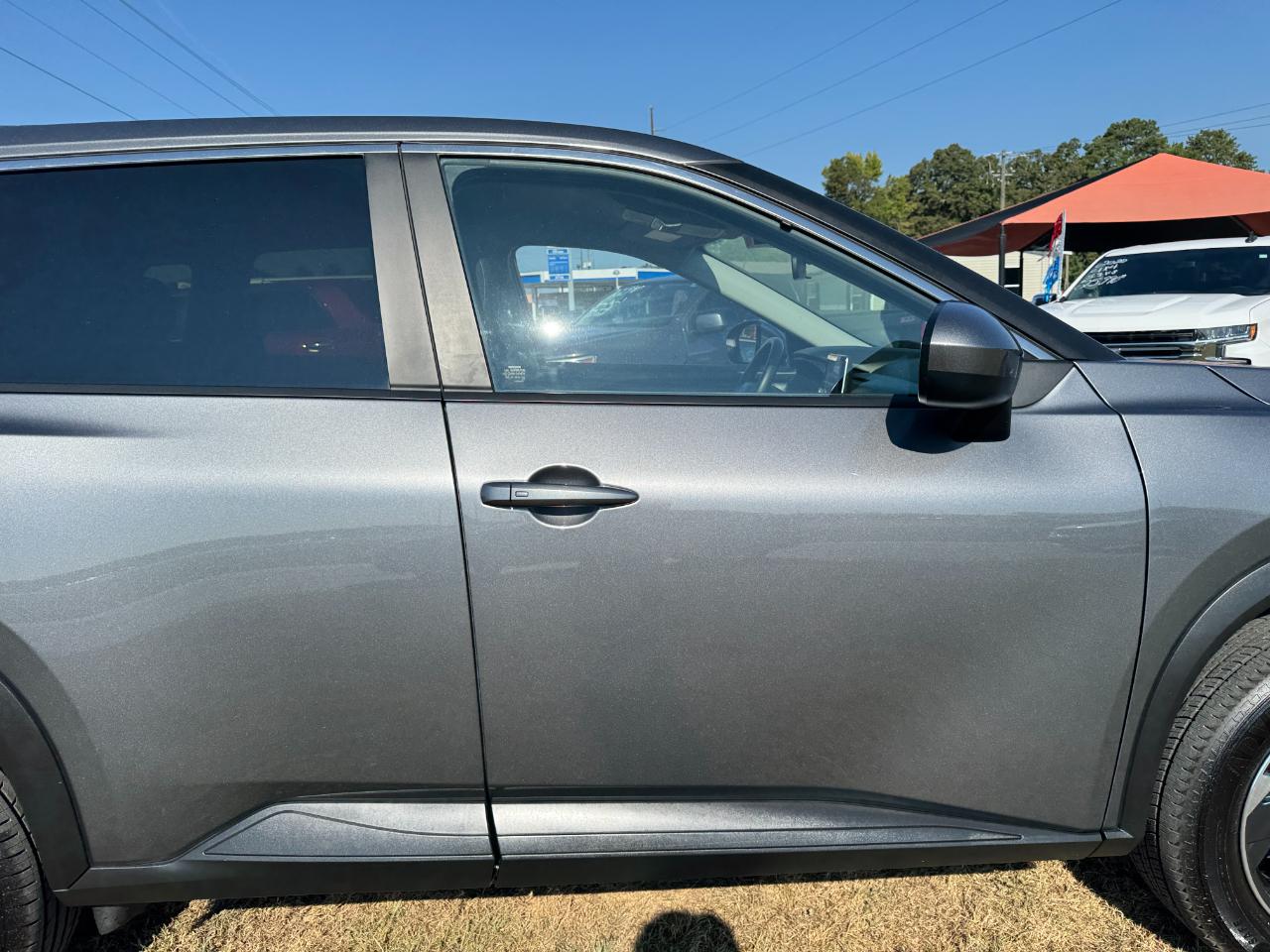 Nissan Rogue SV AWD 2025
