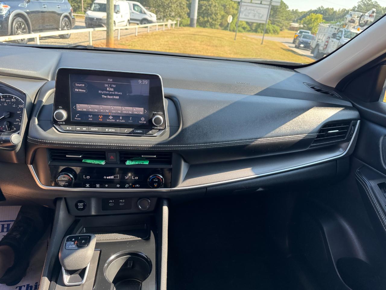 Nissan Rogue SV AWD 2025