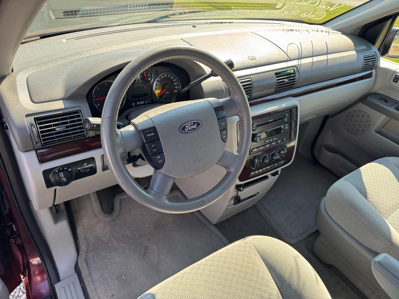 Ford Freestar SEL 2006