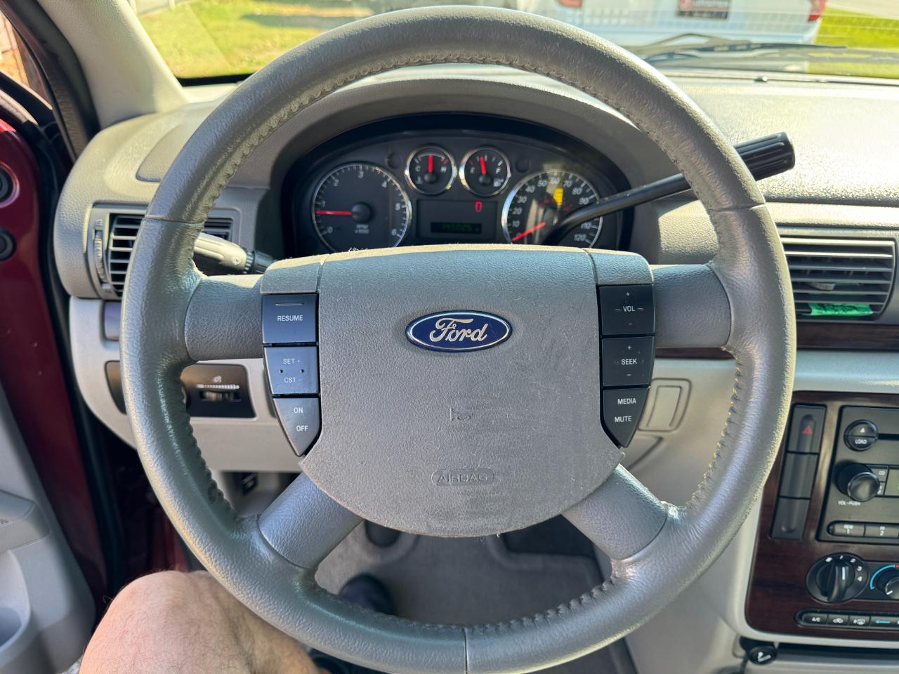 Ford Freestar SEL 2006