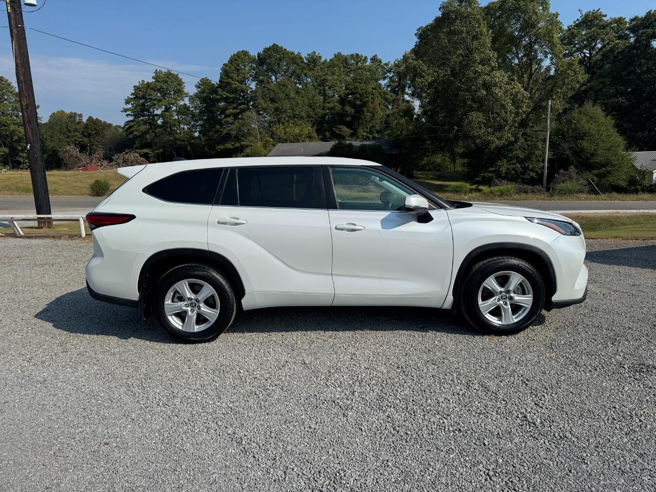 Toyota Highlander LE 2023