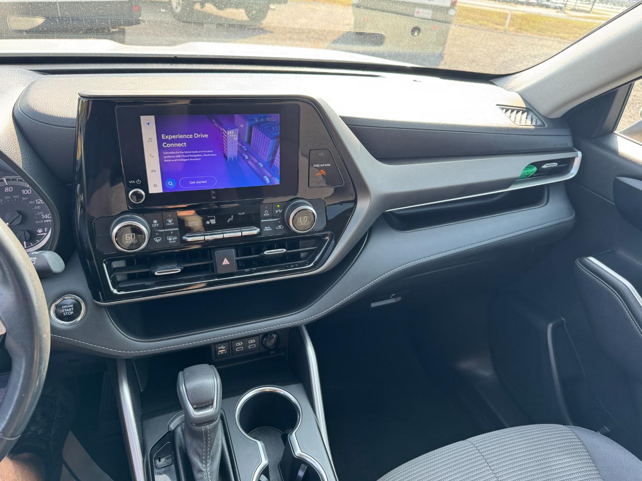 Toyota Highlander LE 2023