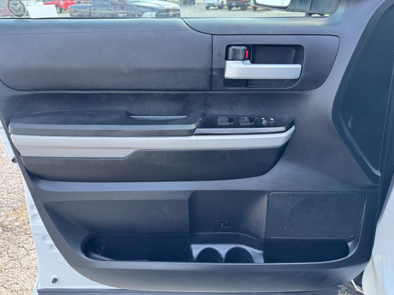 Toyota Tundra SR5 5.7L V8 CrewMax 4WD 2019