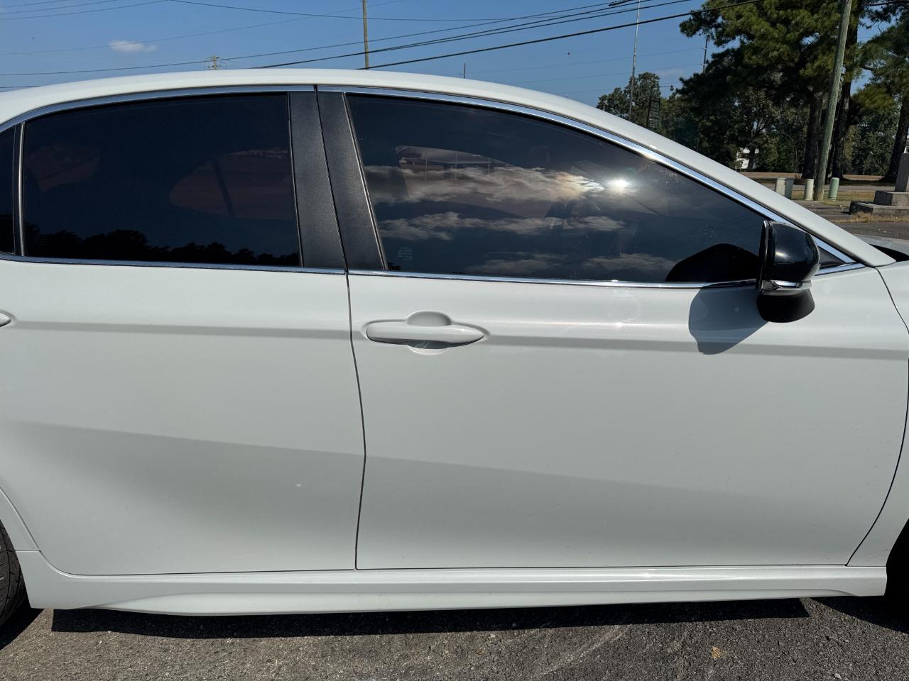 Toyota Camry SE 2023
