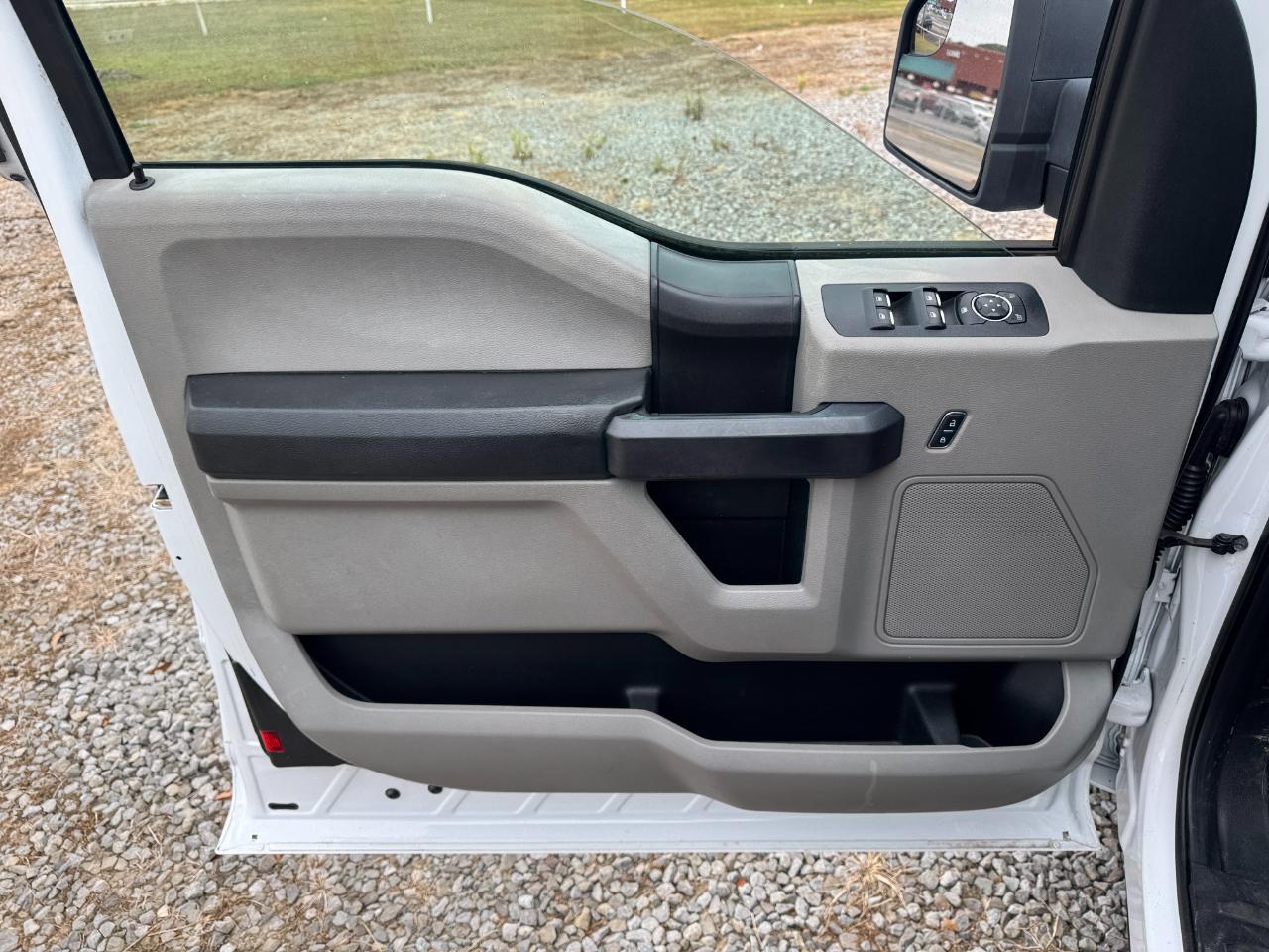 Ford F-150 XL SuperCab 8-ft. 2WD 2017
