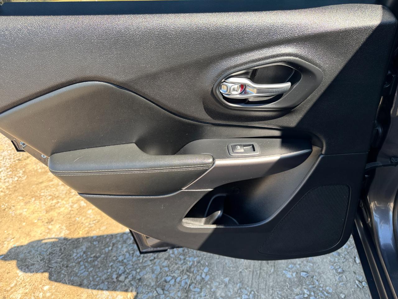 Jeep Cherokee Limited 4WD 2020