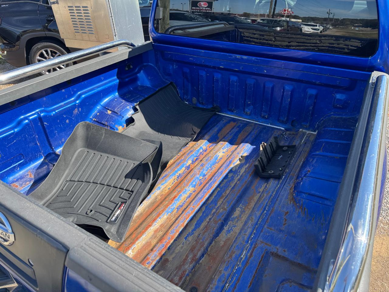 Nissan Frontier SV Crew Cab 4WD 2012