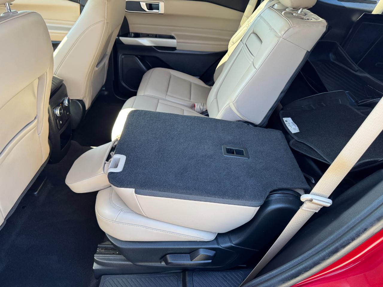 Ford Explorer XLT 2021