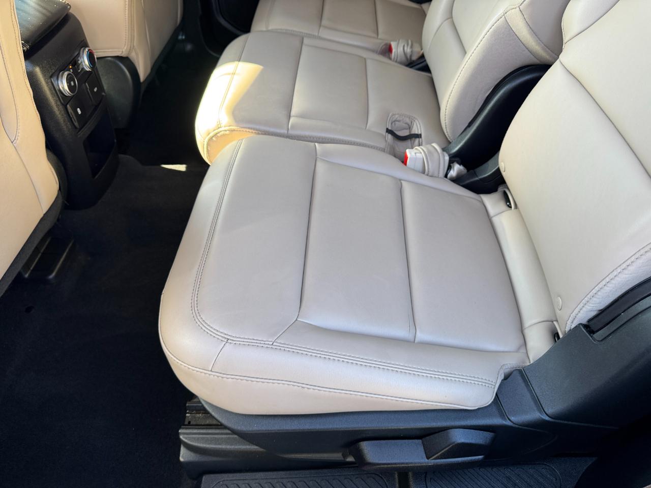 Ford Explorer XLT 2021
