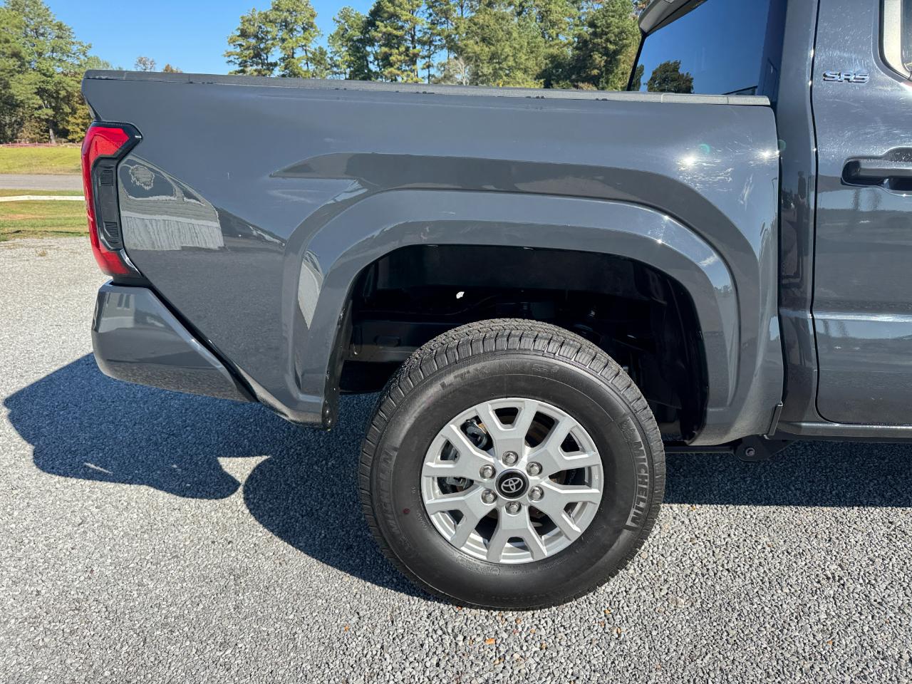 Toyota Tacoma SR5 Double Cab 2WD 2024