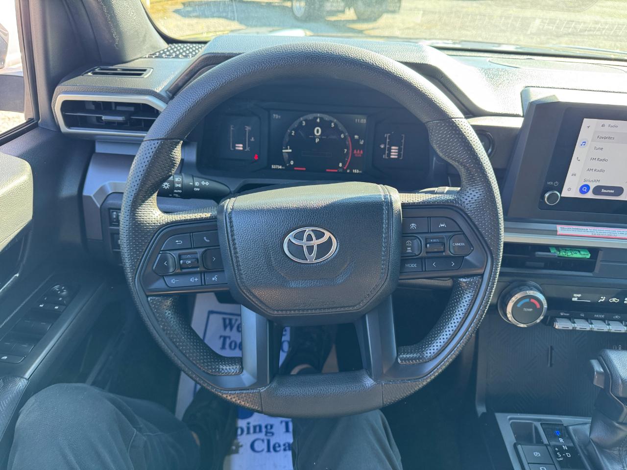 Toyota Tacoma SR5 Double Cab 2WD 2024