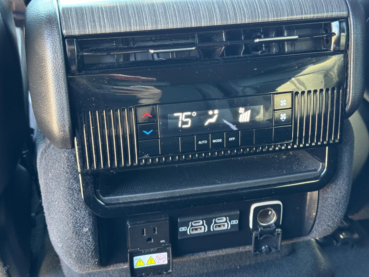 Jeep Wagoneer L Series II 4WD 2023