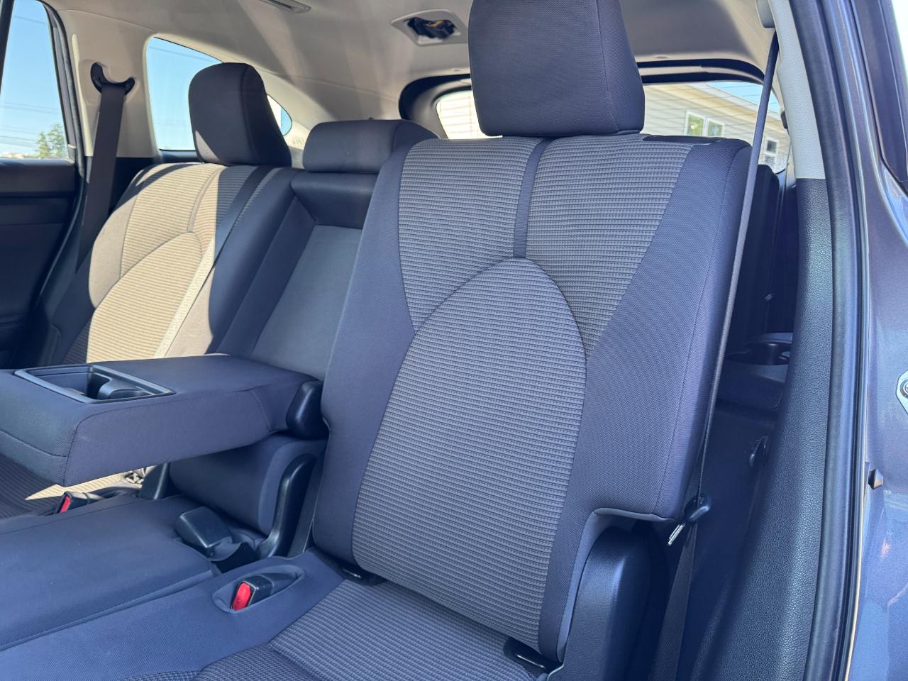 Toyota Highlander LE 2023