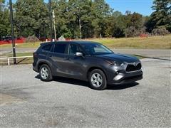 2023 Toyota Highlander 