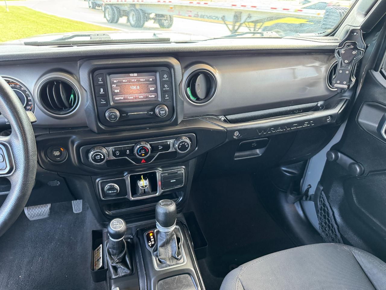 Jeep Wrangler Unlimited Sport S 2020