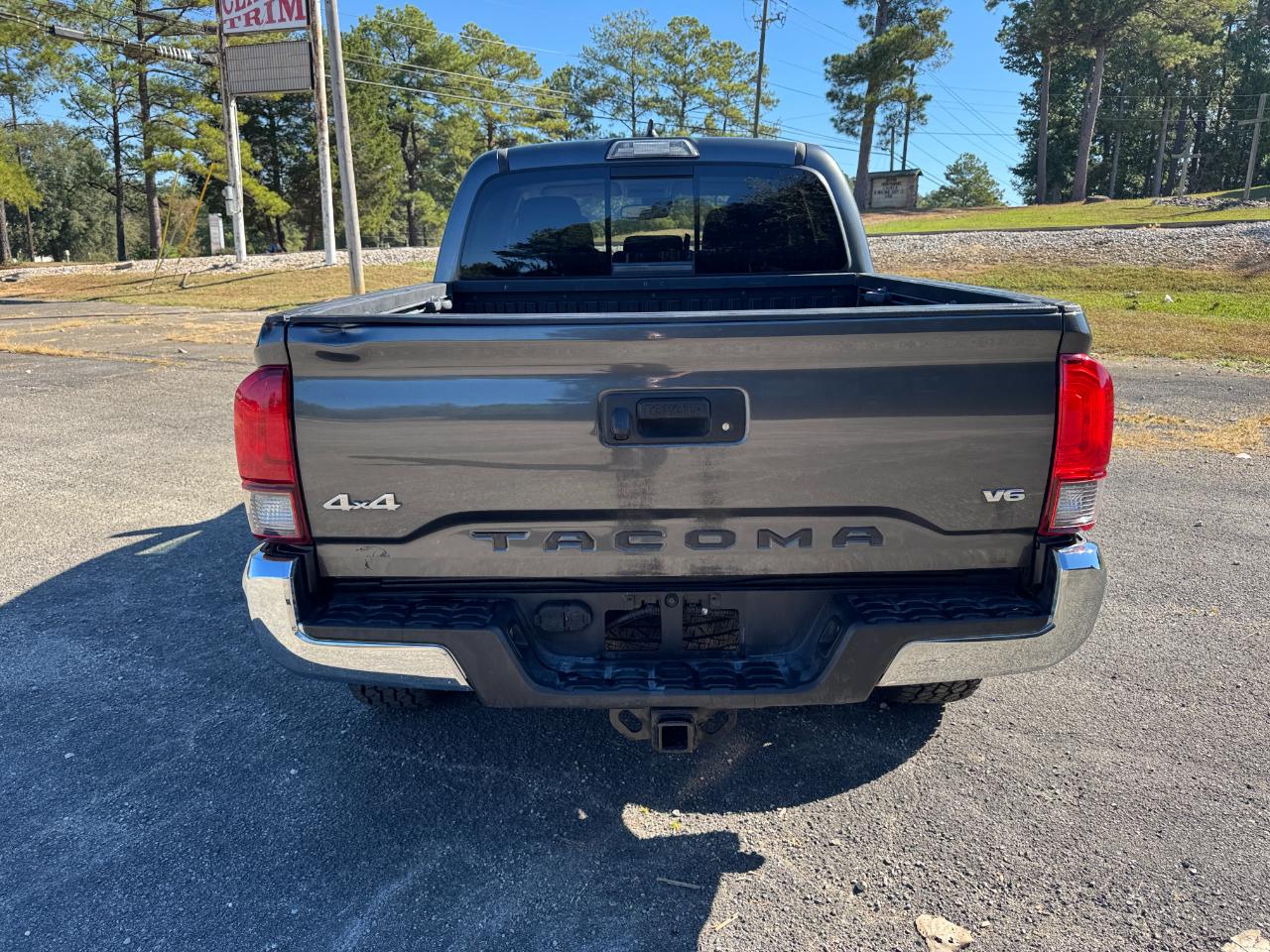 Toyota Tacoma  2019