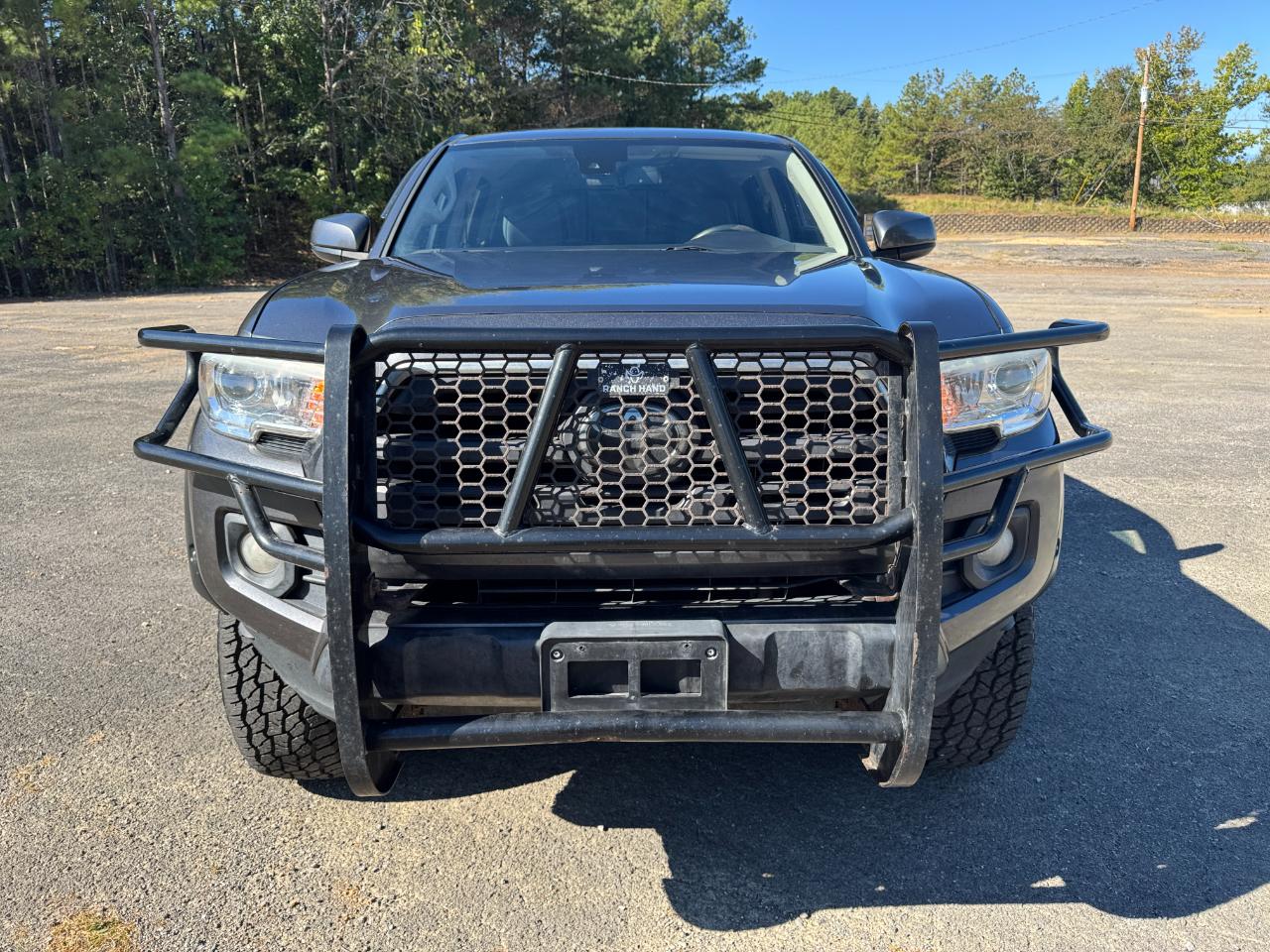 Toyota Tacoma  2019