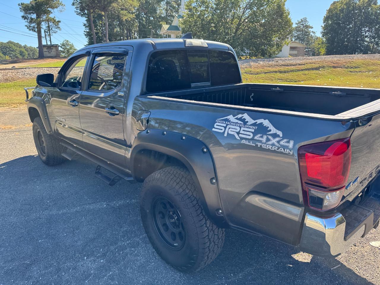 Toyota Tacoma  2019
