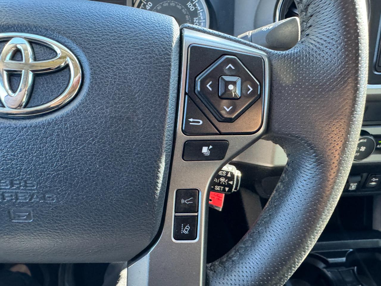 Toyota Tacoma  2019