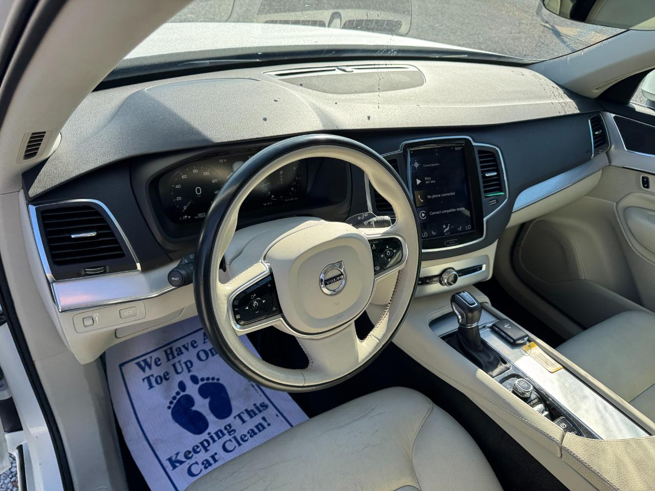 Volvo XC90 T5 Momentum 2018