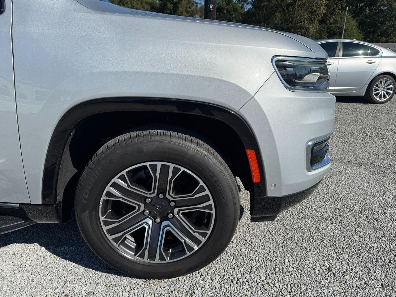 Jeep Wagoneer Series II 2024