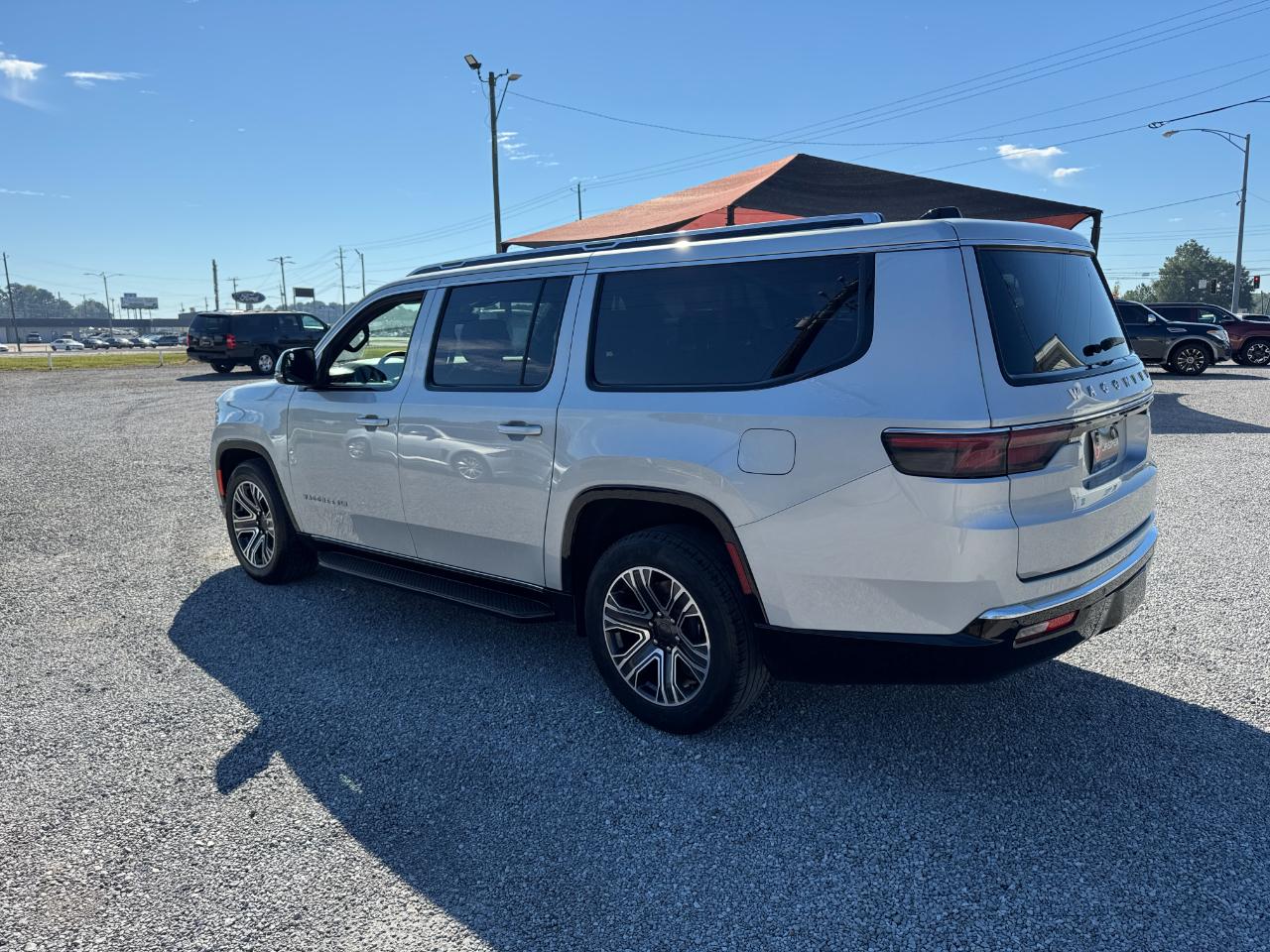 Jeep Wagoneer Series II 2024