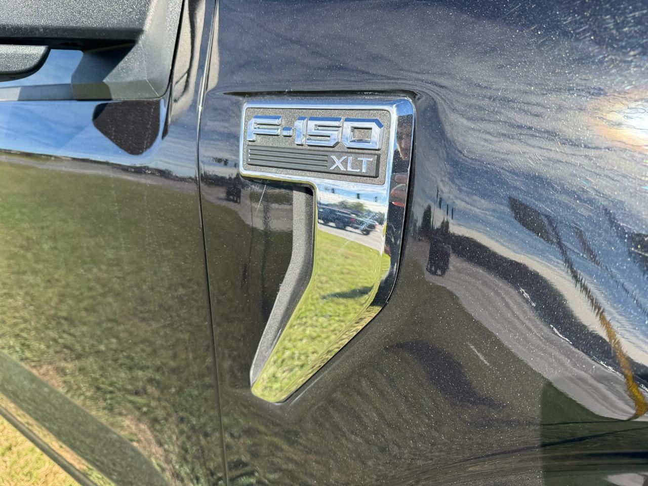 Ford F-150 XLT SuperCrew 5.5-ft. Bed 4WD 2023