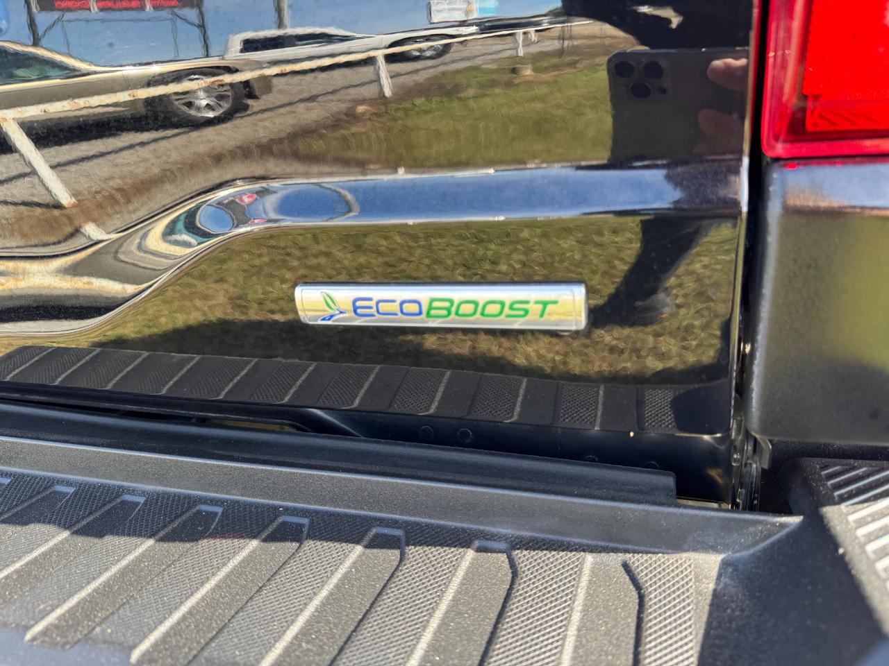 Ford F-150 XLT SuperCrew 5.5-ft. Bed 4WD 2023