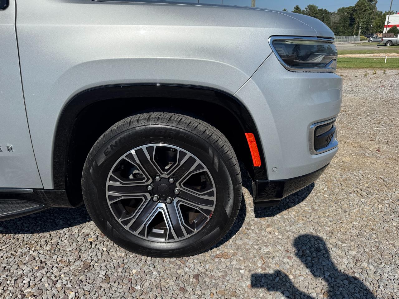 Jeep Wagoneer Series II 2024