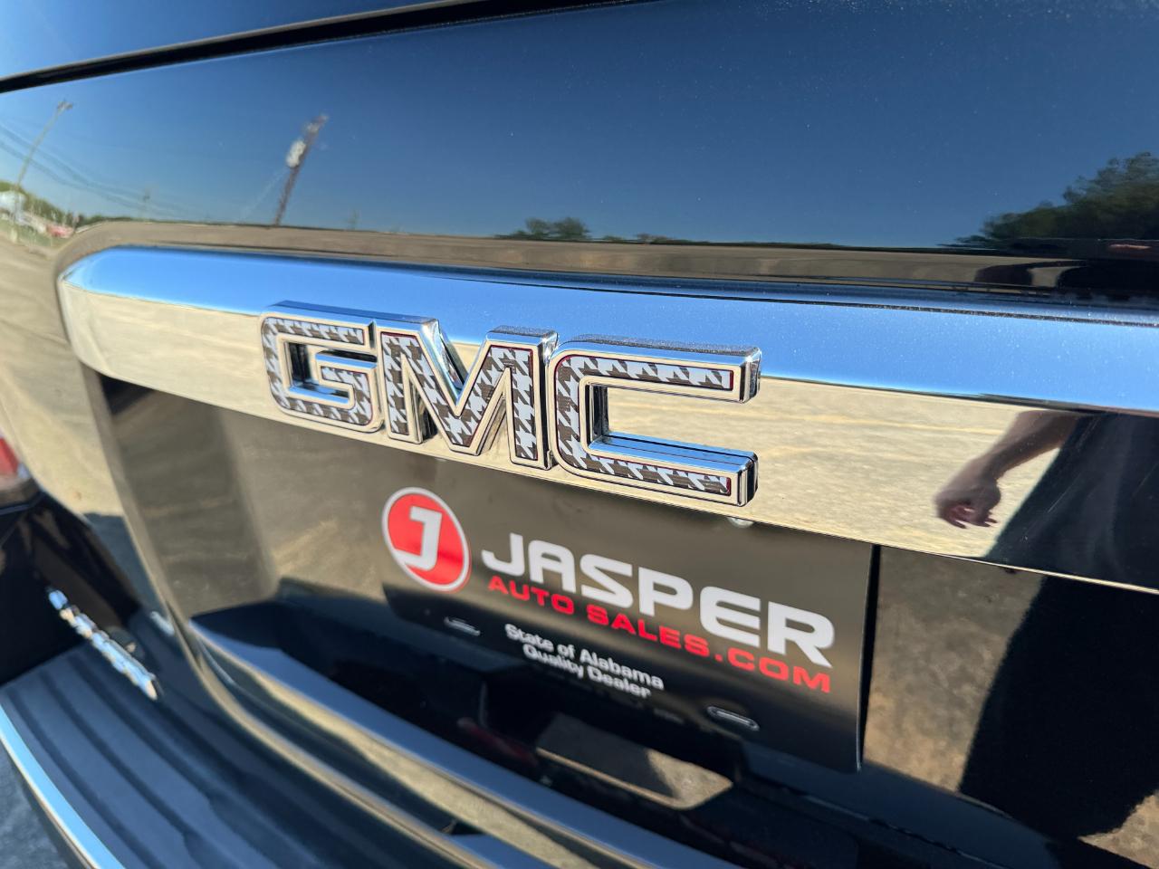 GMC Yukon Denali 2WD 2015