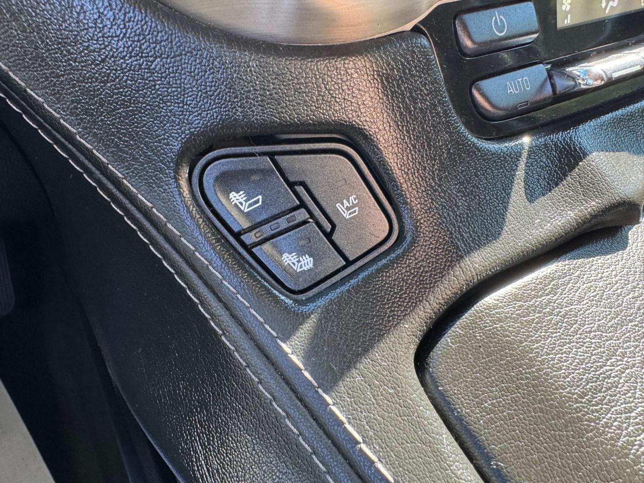 GMC Yukon Denali 2WD 2015