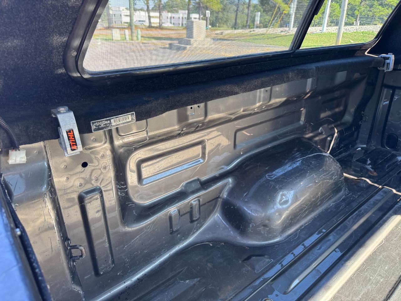 Toyota Tundra Tundra-Grade Double Cab 4.6L 2WD 2011